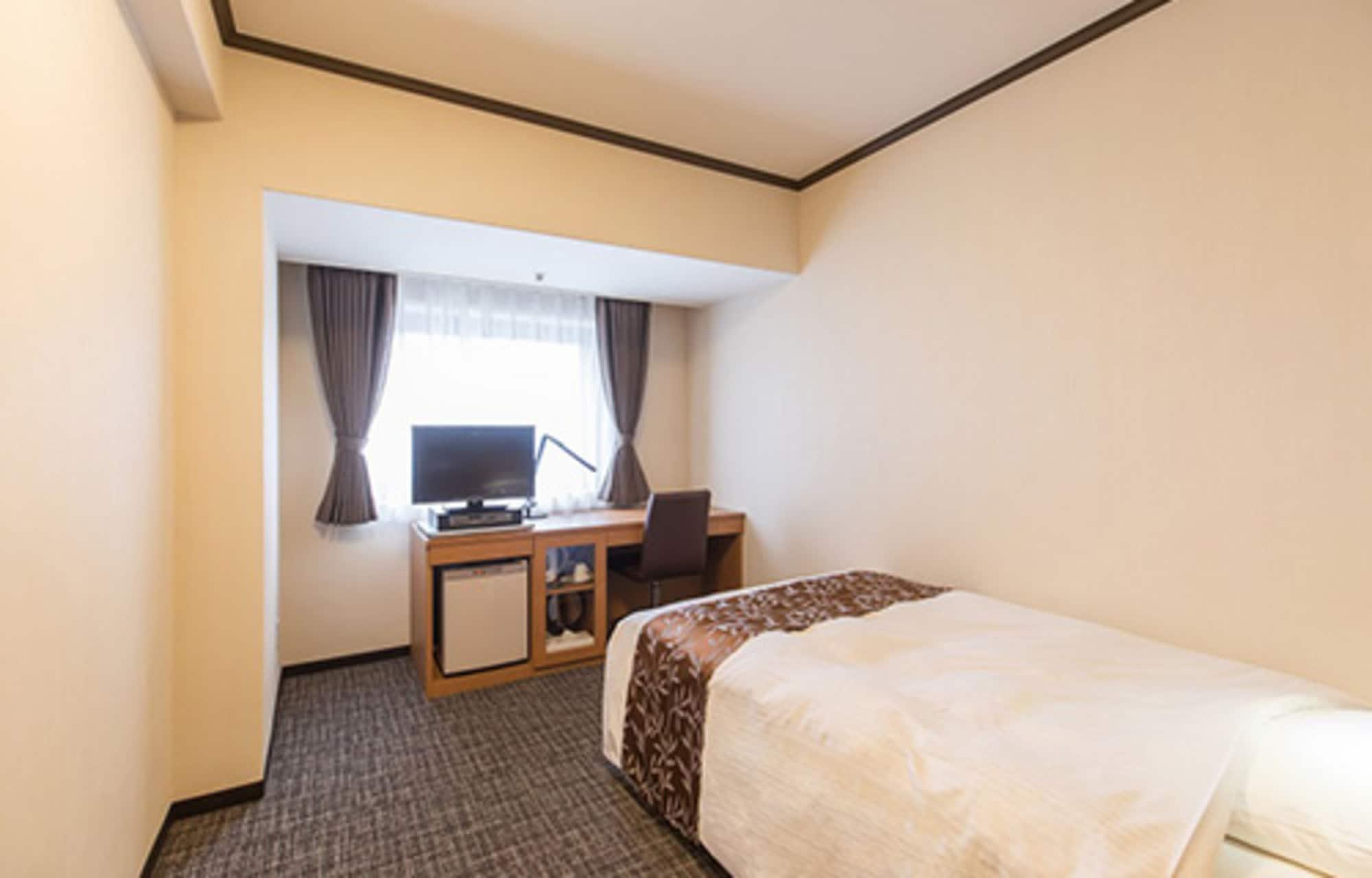 Hotel Hiroshima Garden Palace Esterno foto