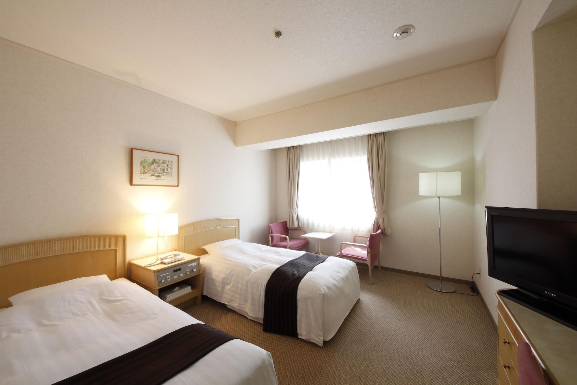Hotel Hiroshima Garden Palace Esterno foto